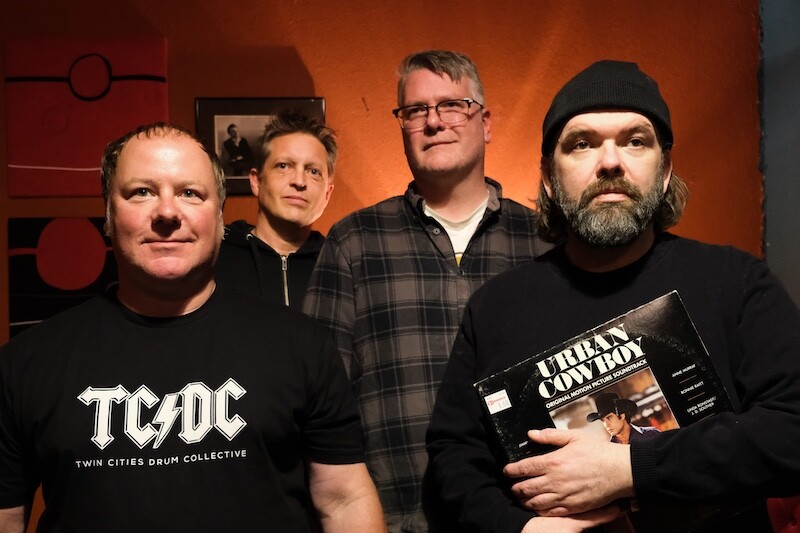 US・ミネアポリス出身のメロディック・パンクバンド、DILLINGER FOURが